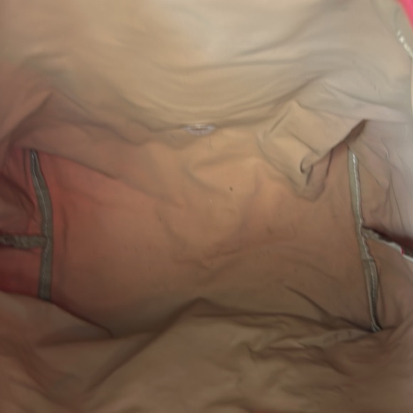 LONGCHAMP  red LE Pliage medium size leather top handle bag. - Picture 15 of 16